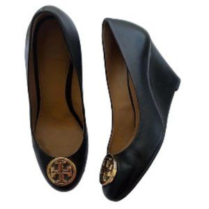 Tory Burch Women's Chelsea Wedge Pumps -New in Box